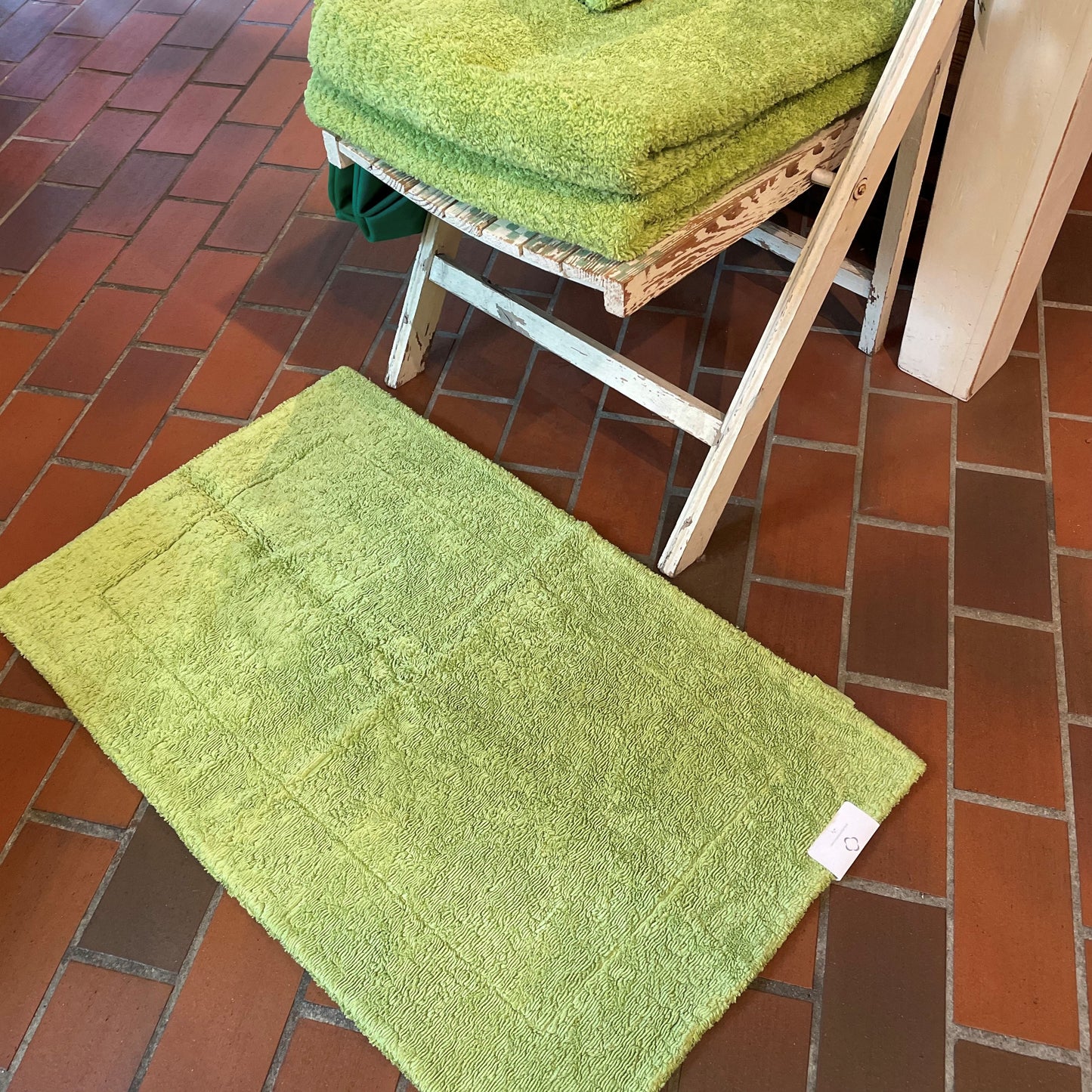Apple Green Bath Mat