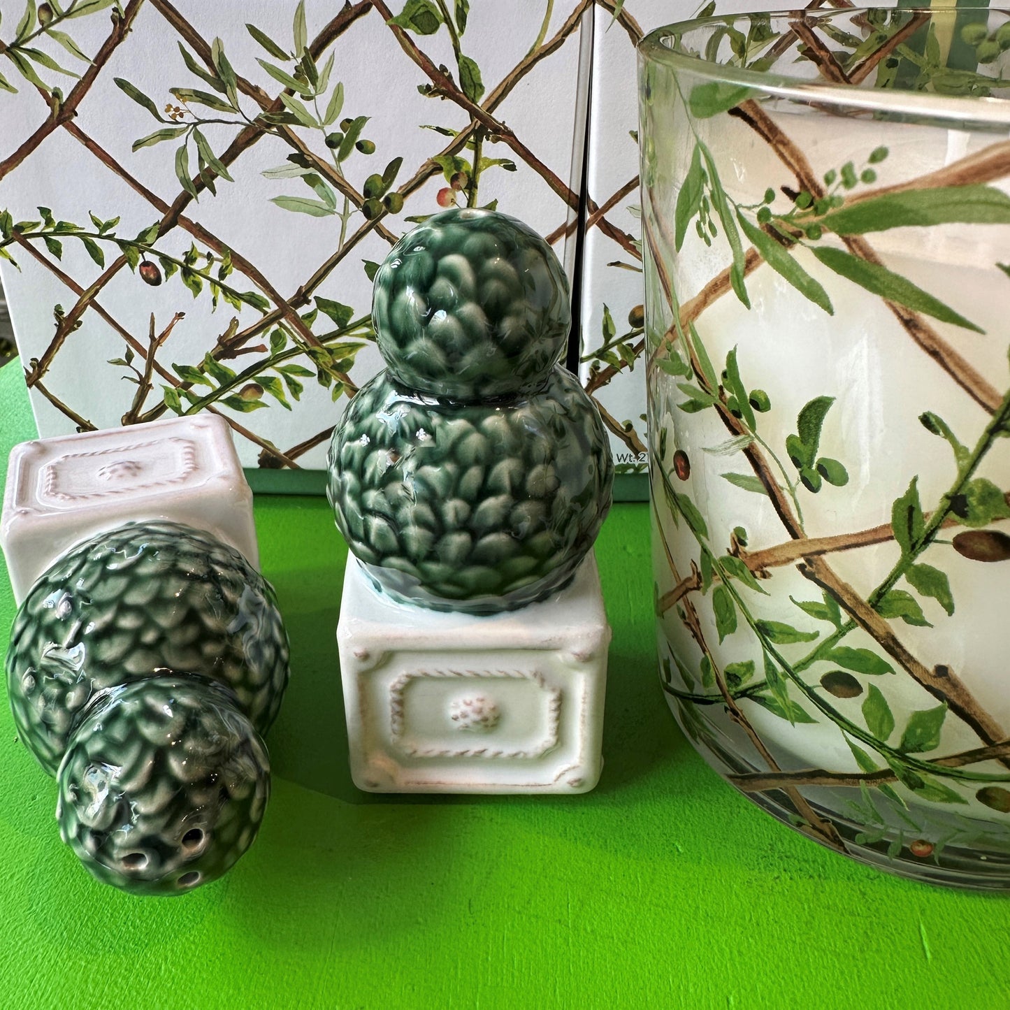 Topiary Salt & Pepper Shaker Set