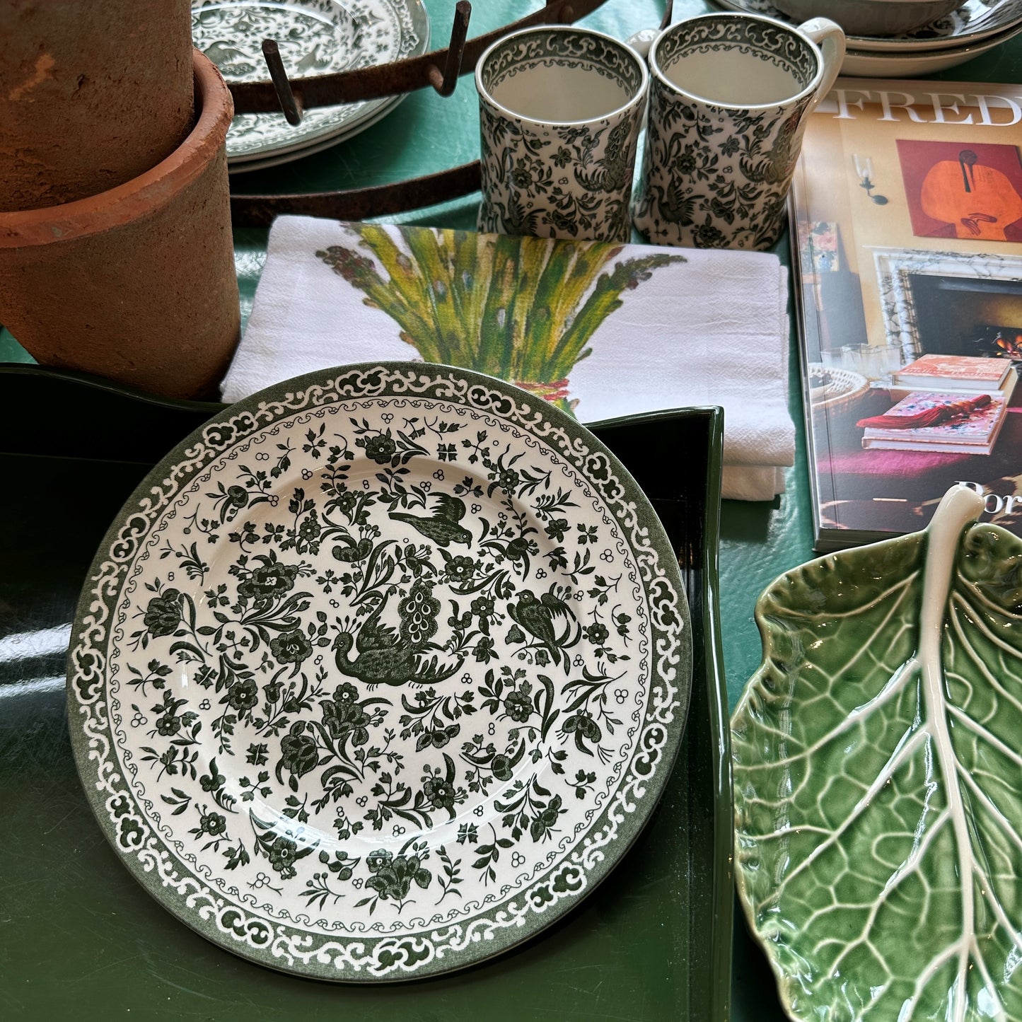 Green Regal Peacock Plate, Medium