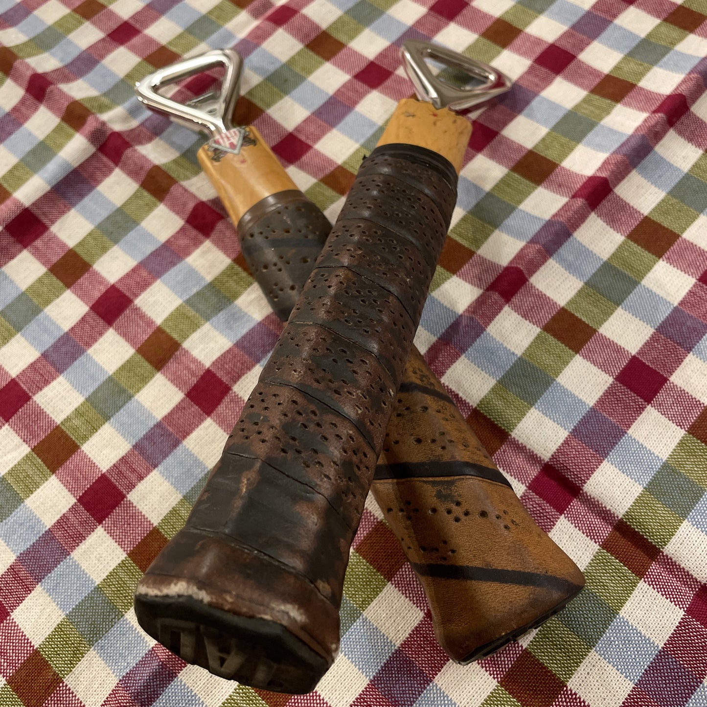 Tennis Handle Opener TAD 2