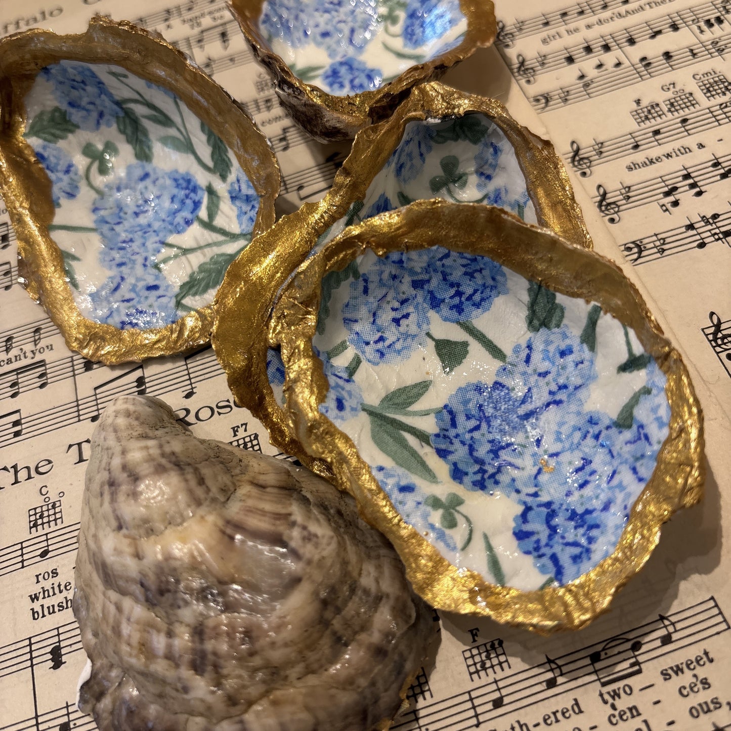 Decoupaged Hydrangea Oyster