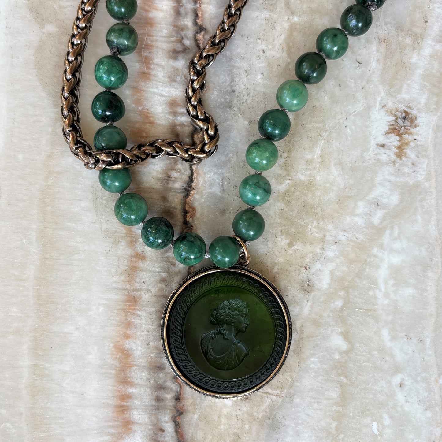 Jade Beads With Olivine Intaglio Necklace