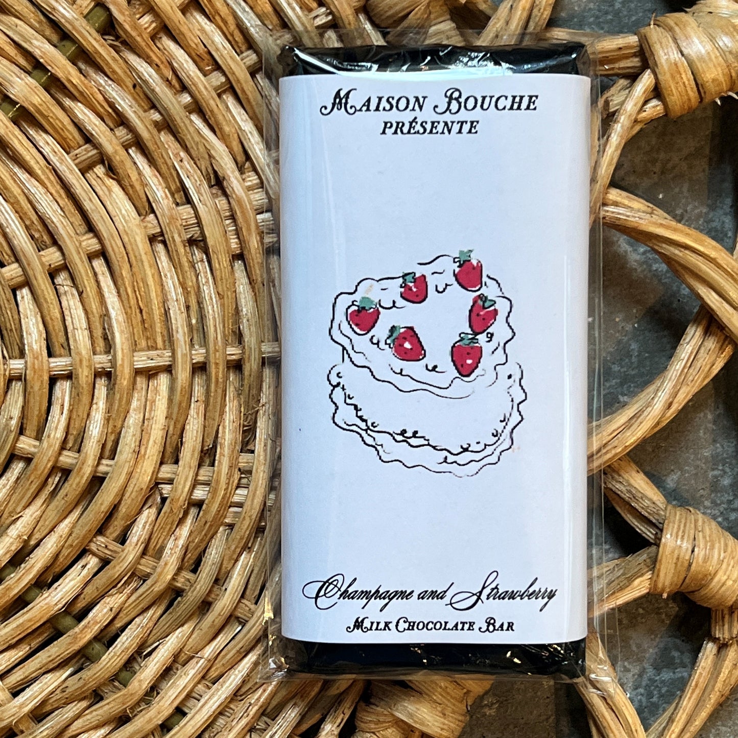 Champagne & Strawberry Milk Chocolate Bar