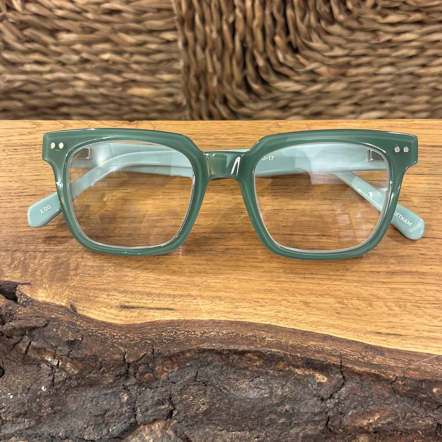 In Cahoots, Pistachio Green 2.00