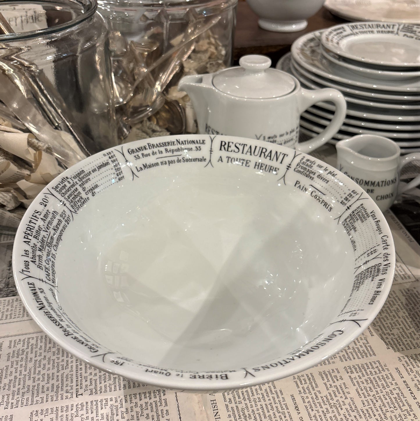 Brasserie Footed Salad Bowl, Large