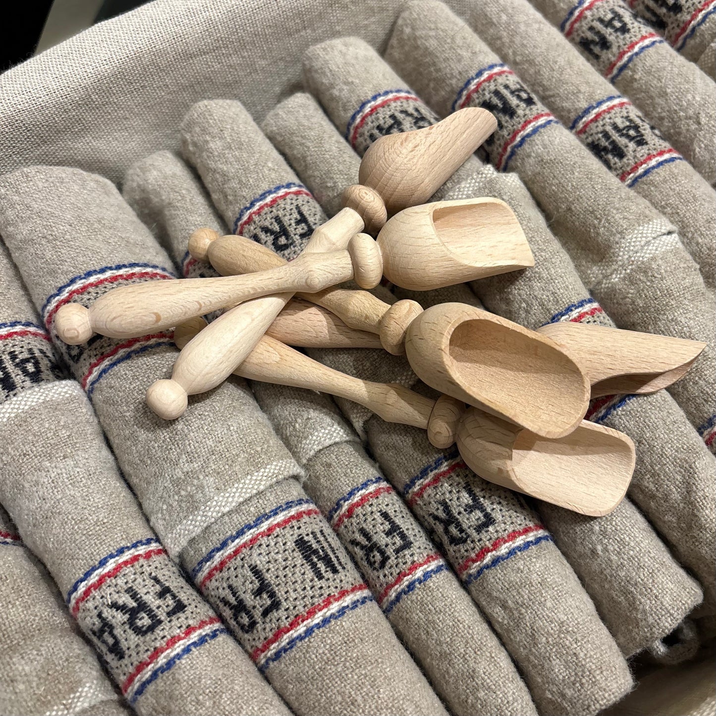 Beechwood Sugar Scoop