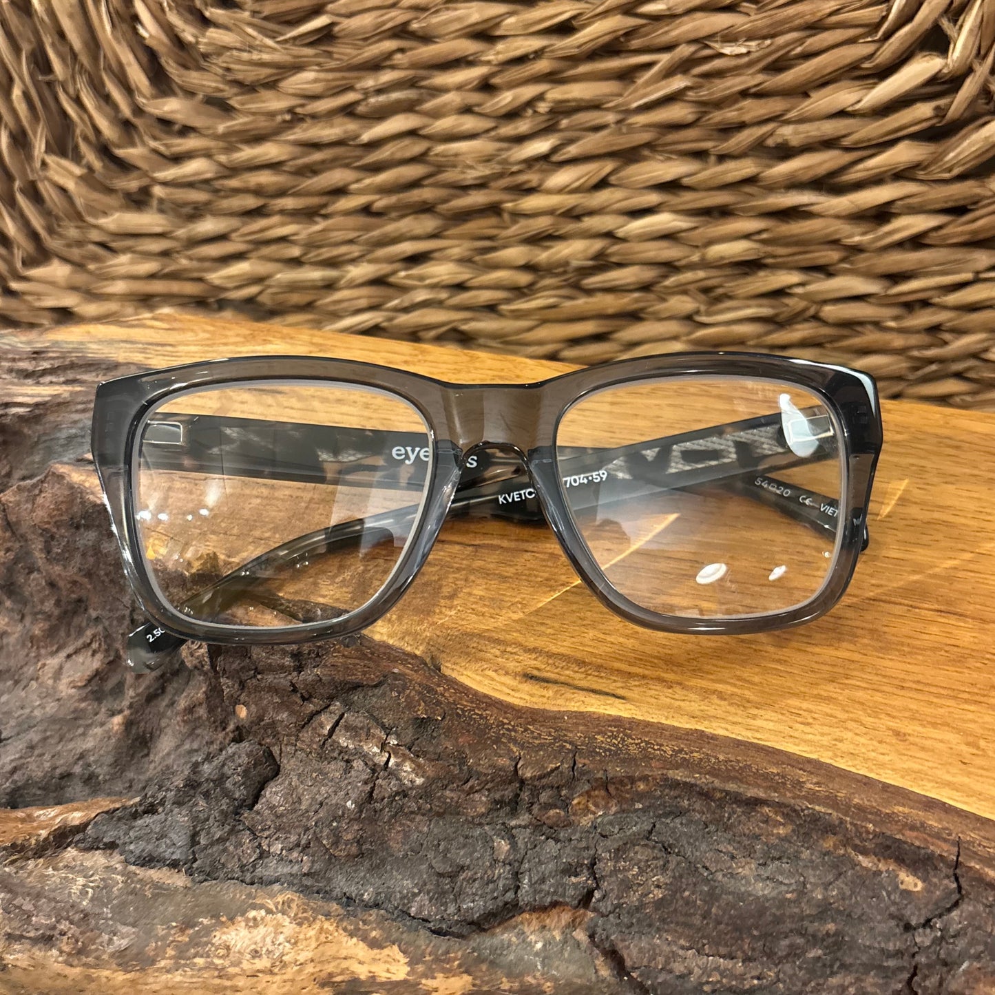 Kvetcher Grey & Black, 2.50