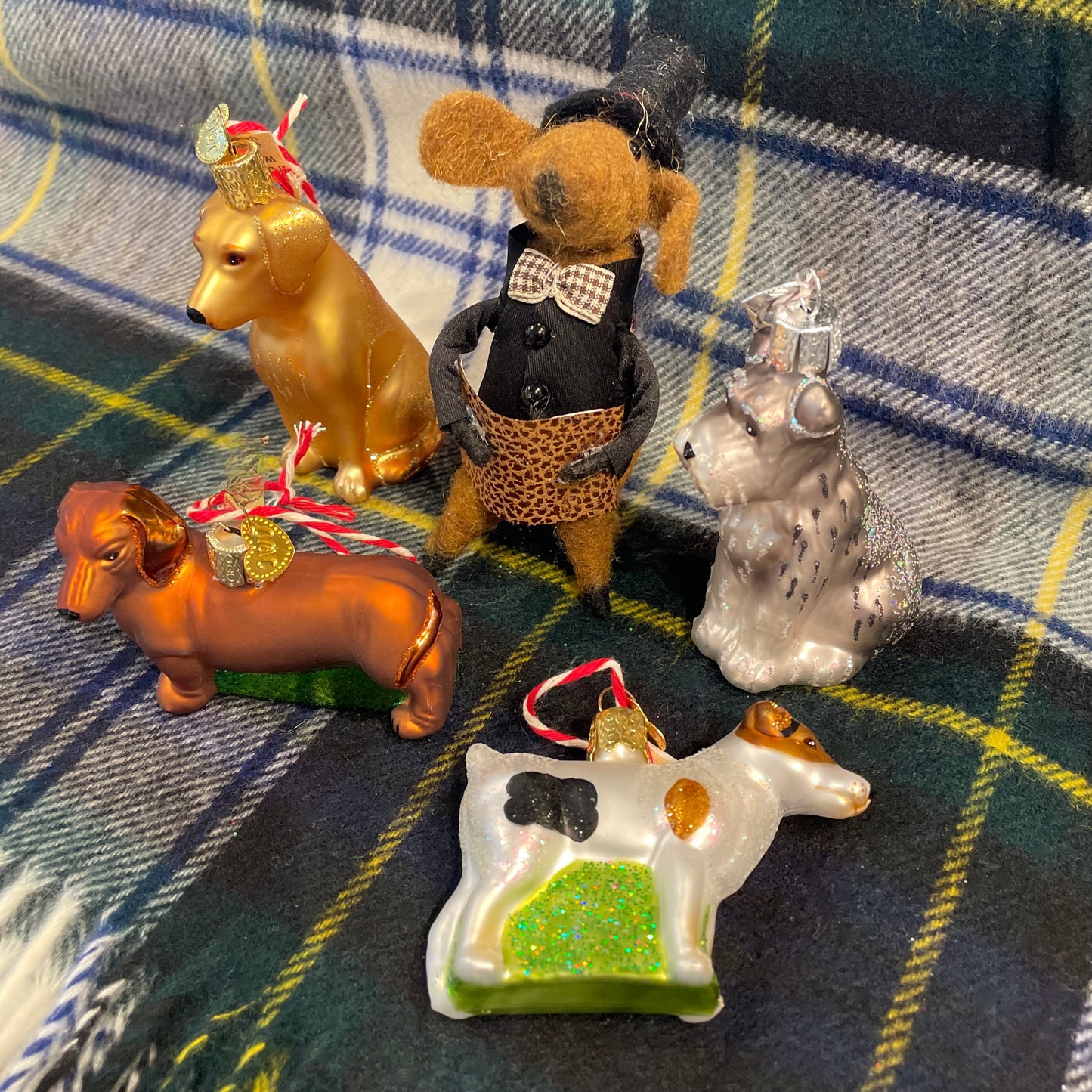 Yellow Lab Holiday Ornament
