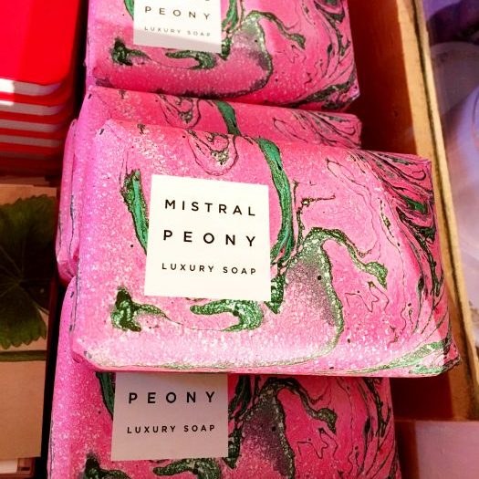 Peony Marble Bar