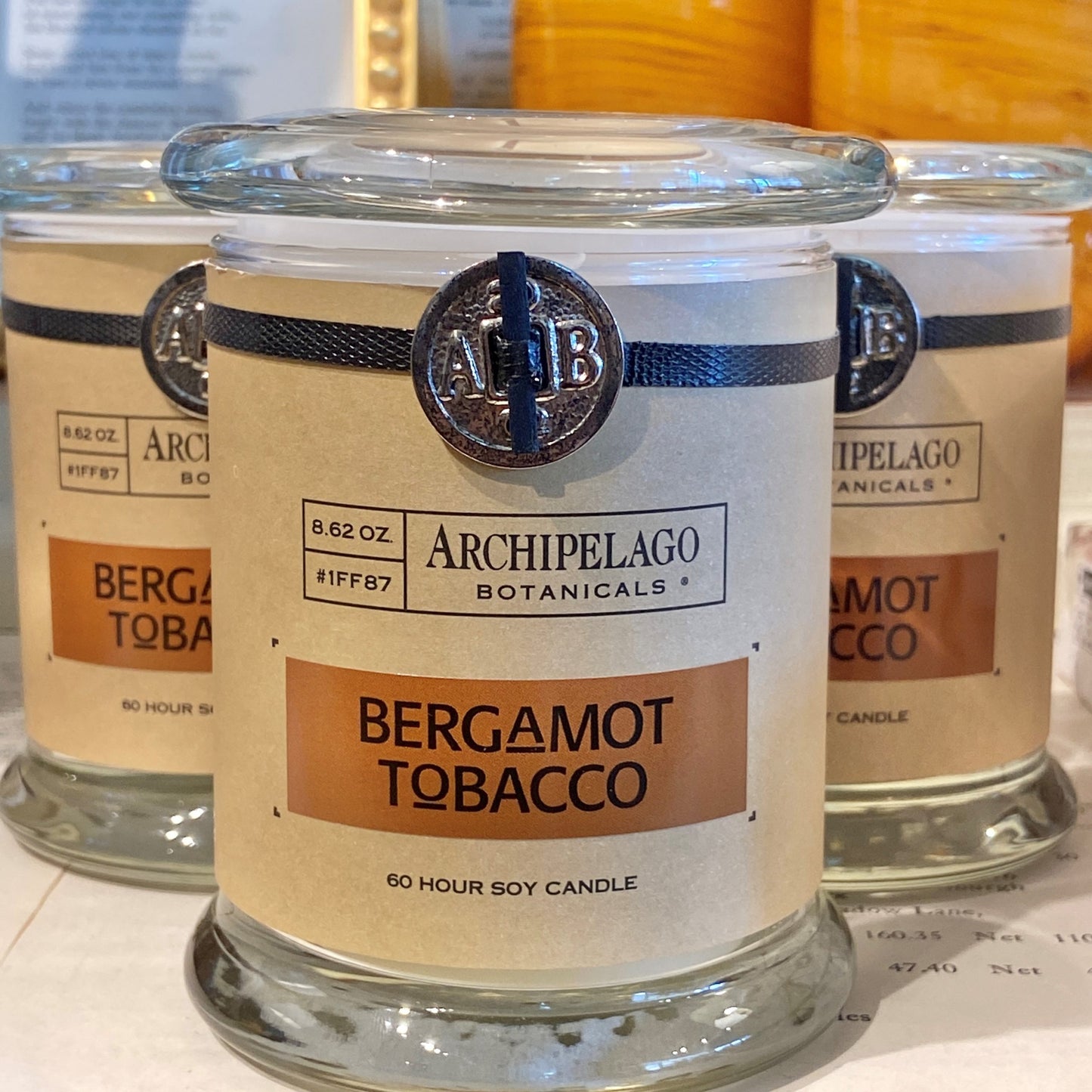 Bergamot Tobacco Jar Candle