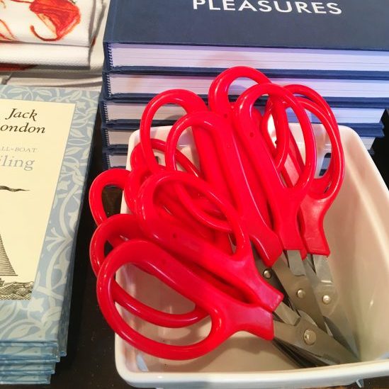 Red Crab Scissor