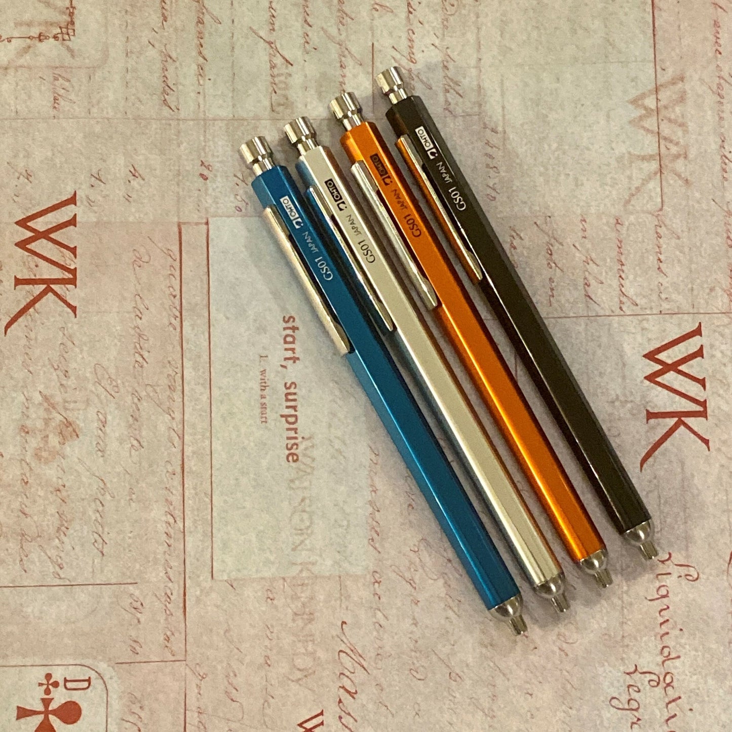 Black Needlepoint Pen