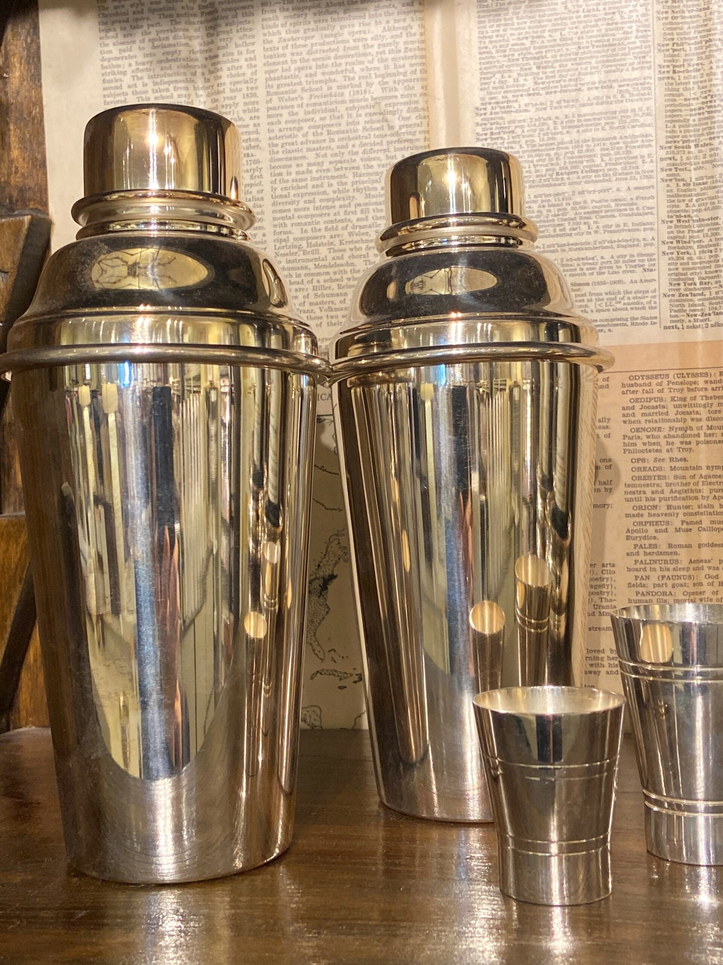 Vintage Hotel Silver Simple Midcentury Cocktail Shaker