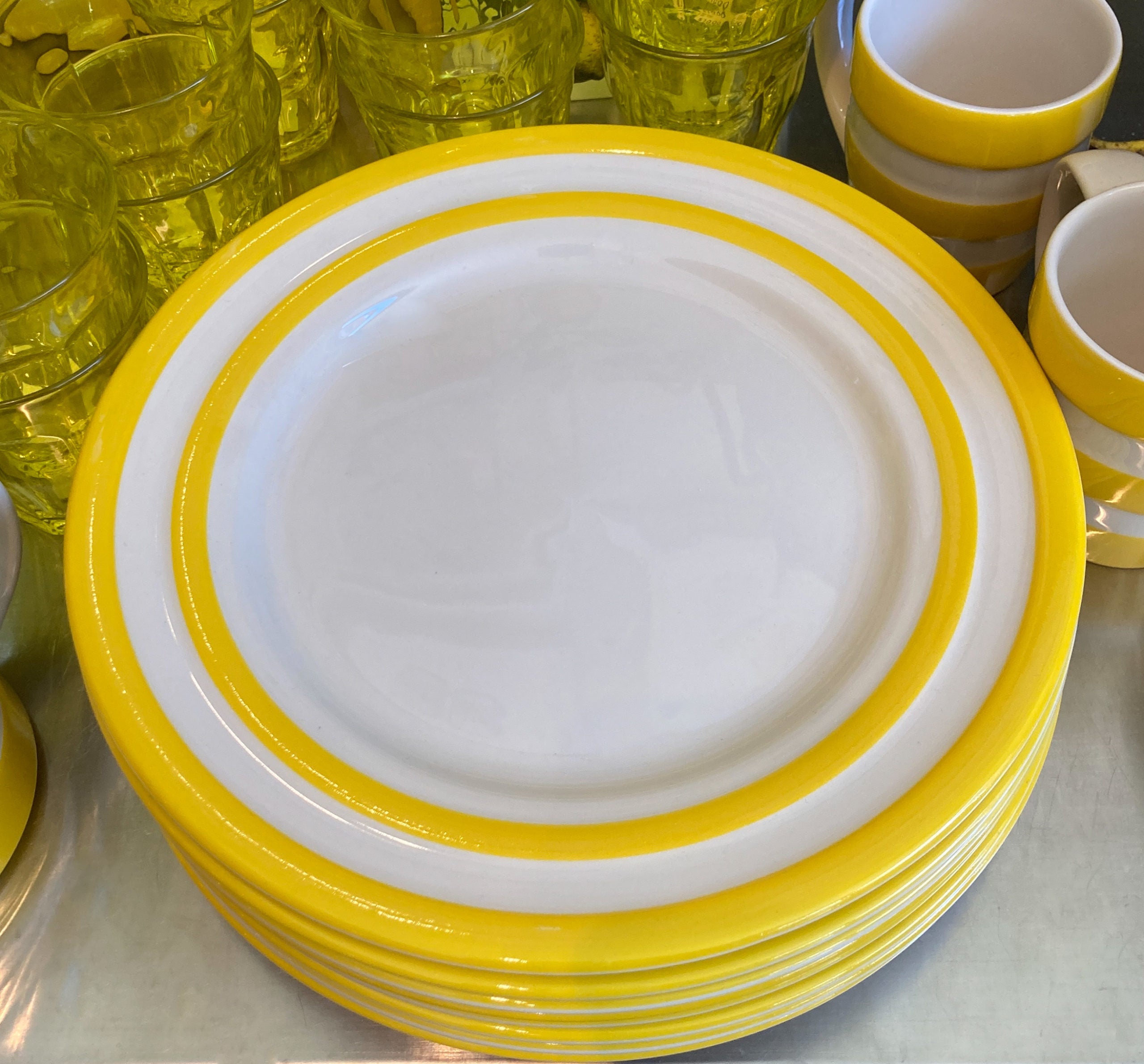 Striped dinner outlet plates