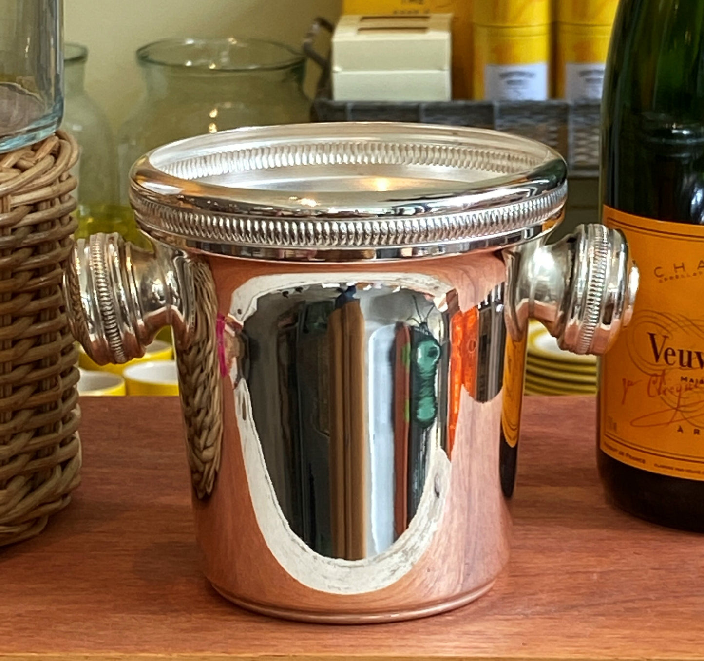 Vintage Hotel Silver Knob Handled Ice Bucket