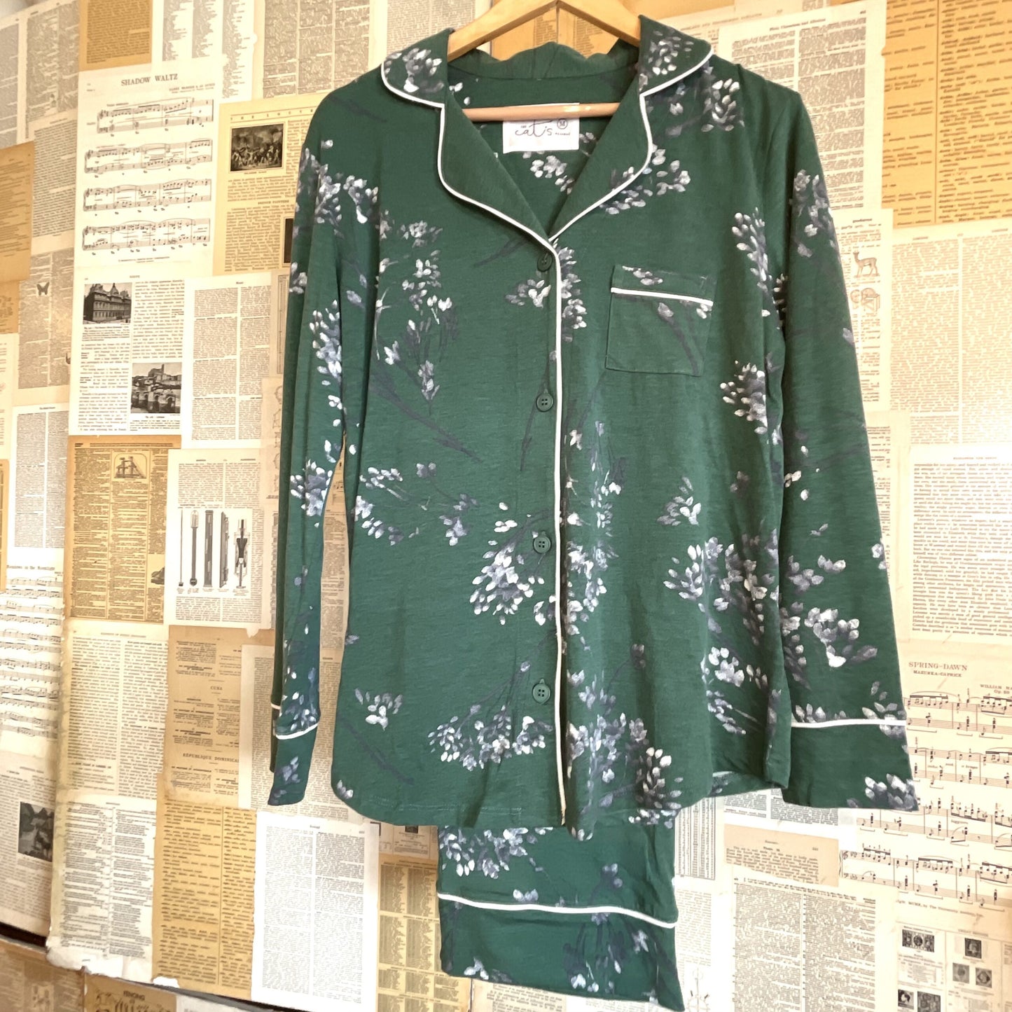 Willow Green Pajamas, Medium