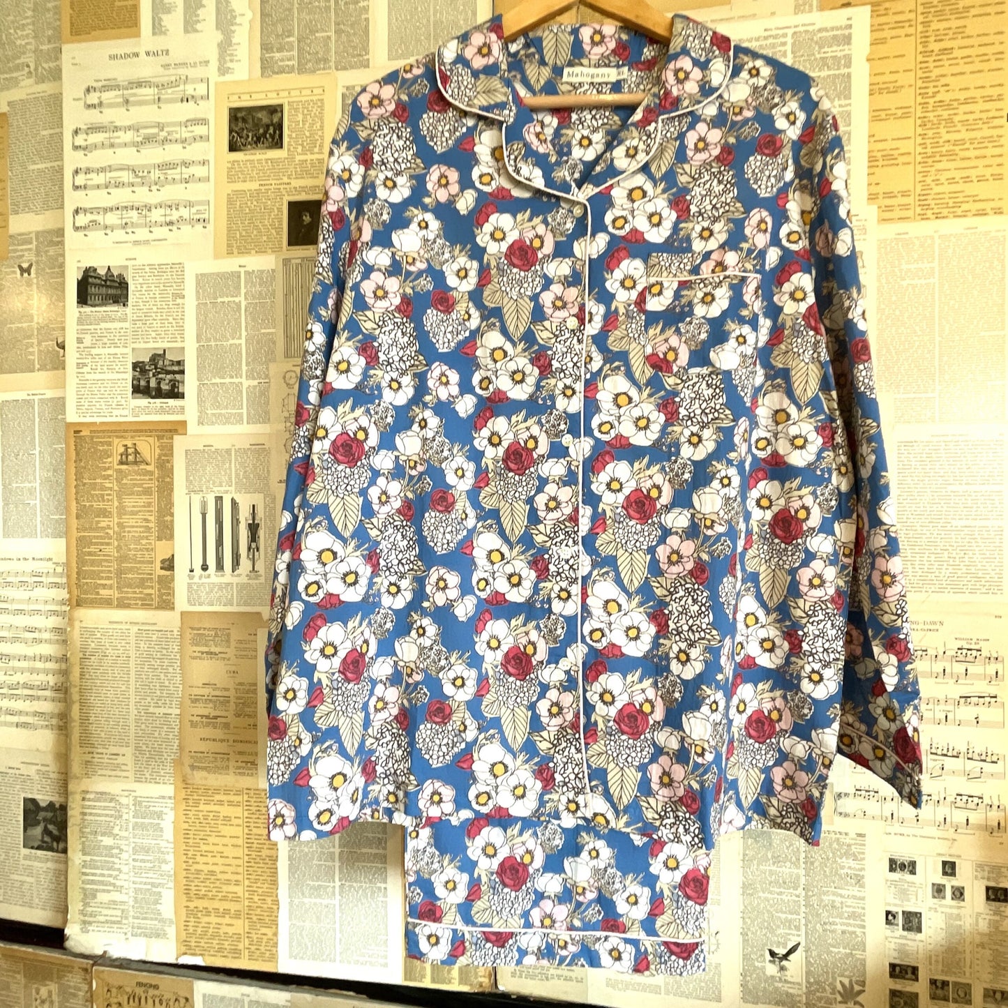 Toni Pajama, XL