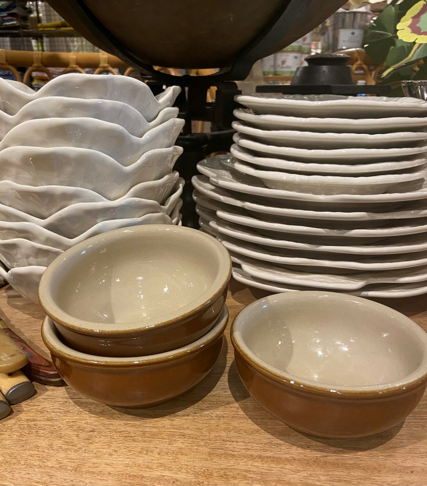 Poterie Renault Tripiere Pot with Rim