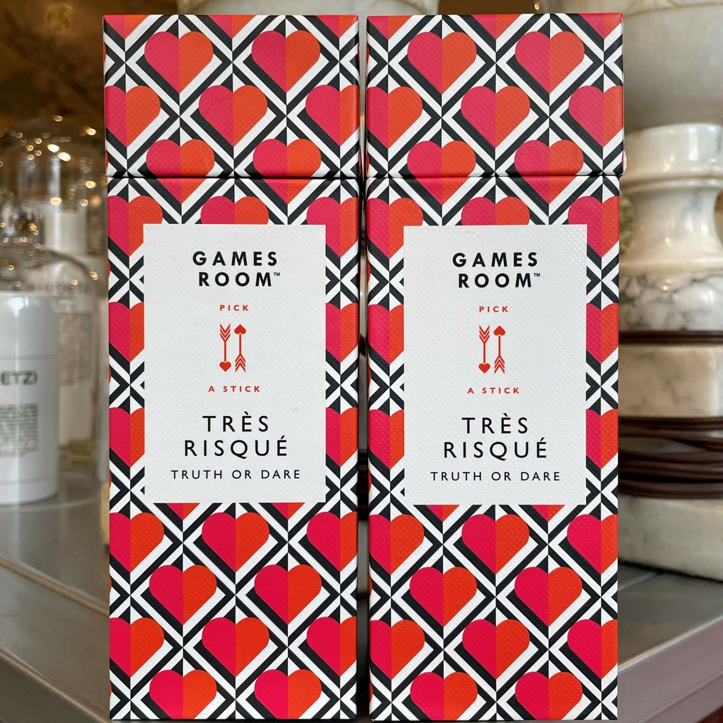 Tres Risque, Truth or Dare Game