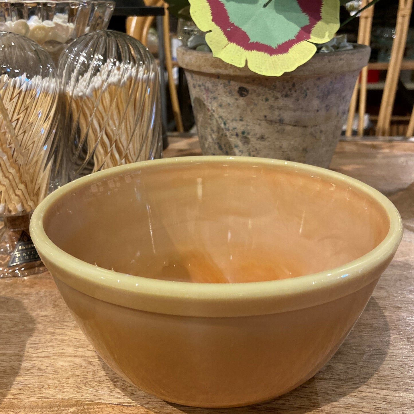 Medium Carmel Bowl