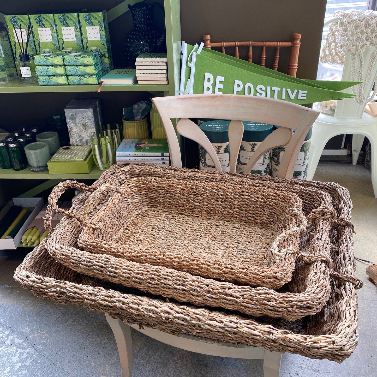 Harvest Tray with Handles, Small