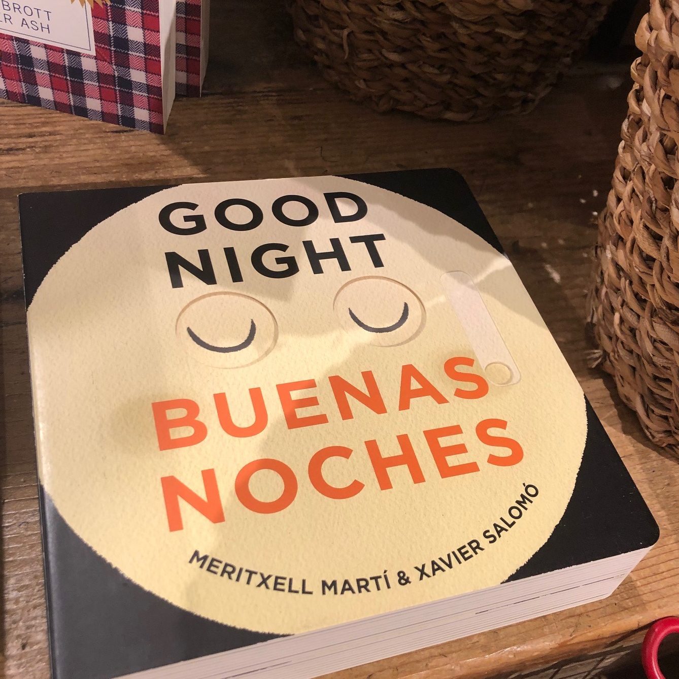 Good Night, Buenas Noches