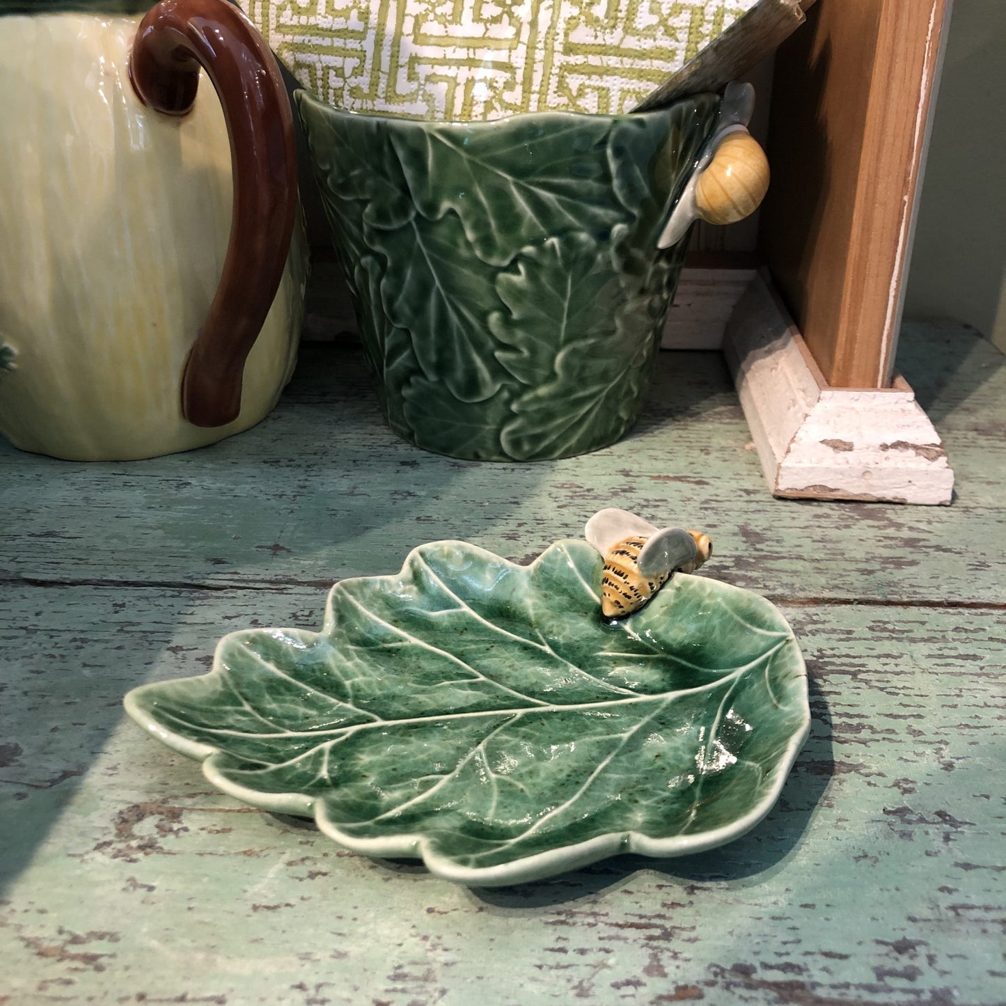 Leaf with Bee Dish
