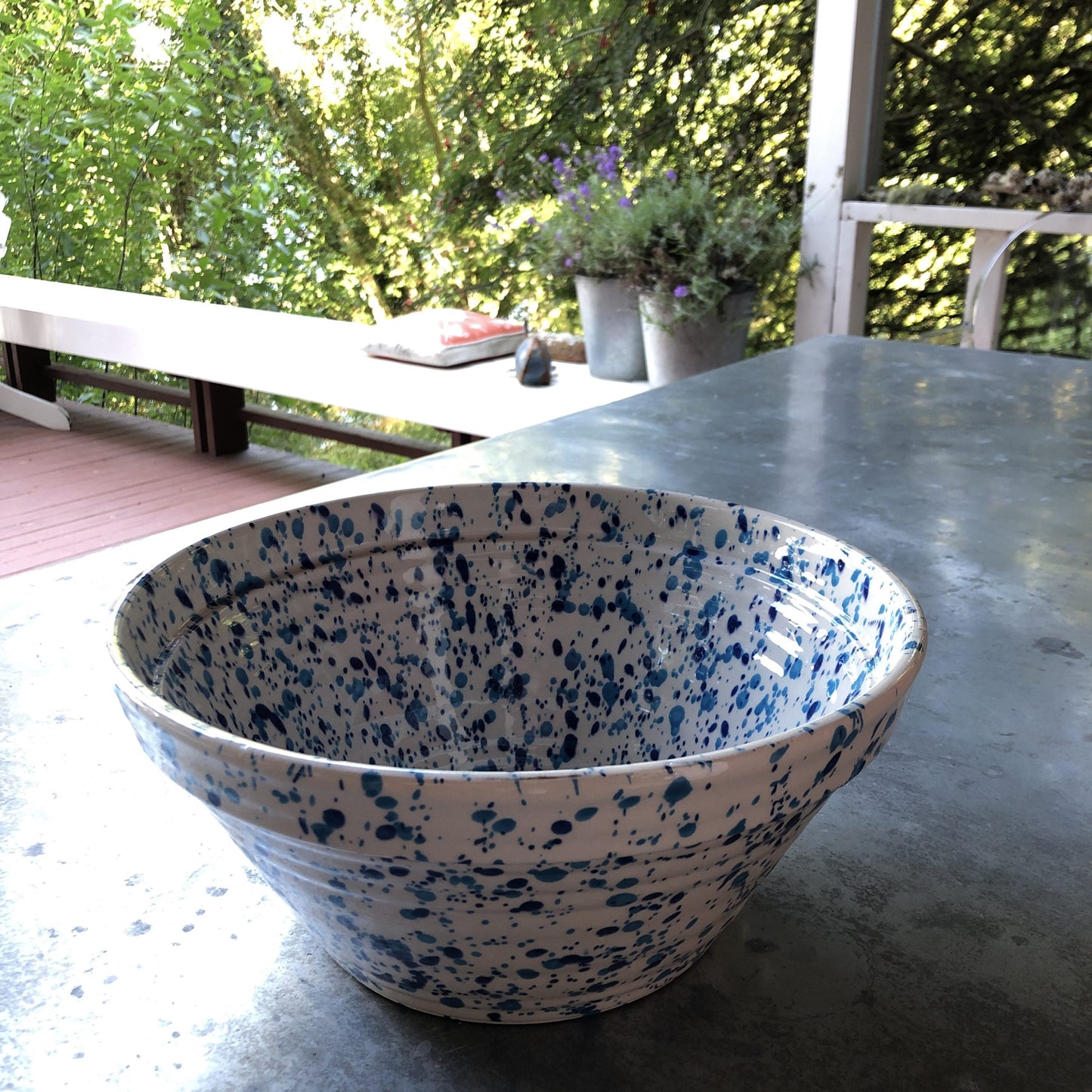 Splatter Serving Bowl