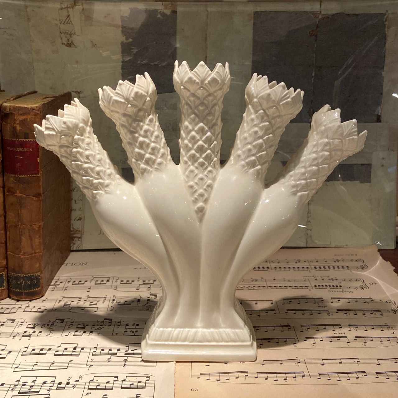 Vintage Wedgwood Etruria Finger Vase