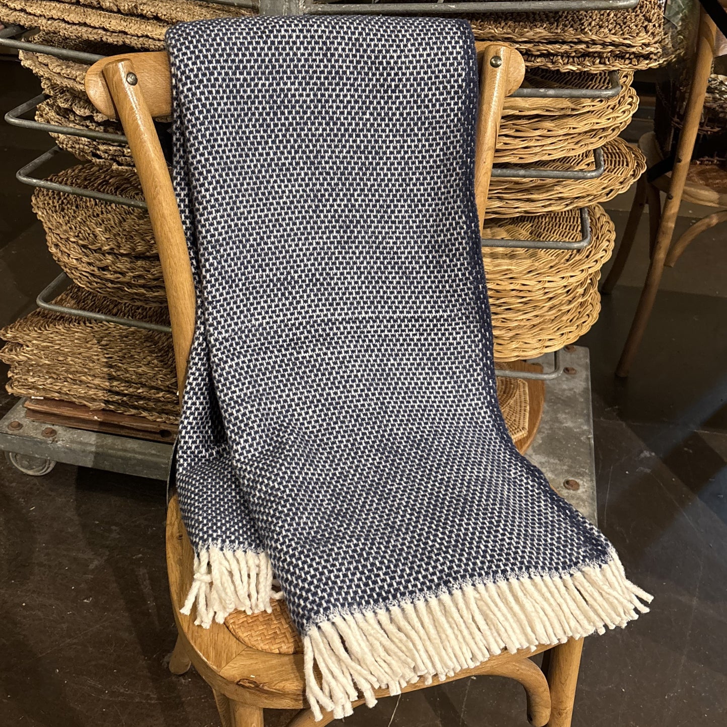 Navy Grain of Rice Throw