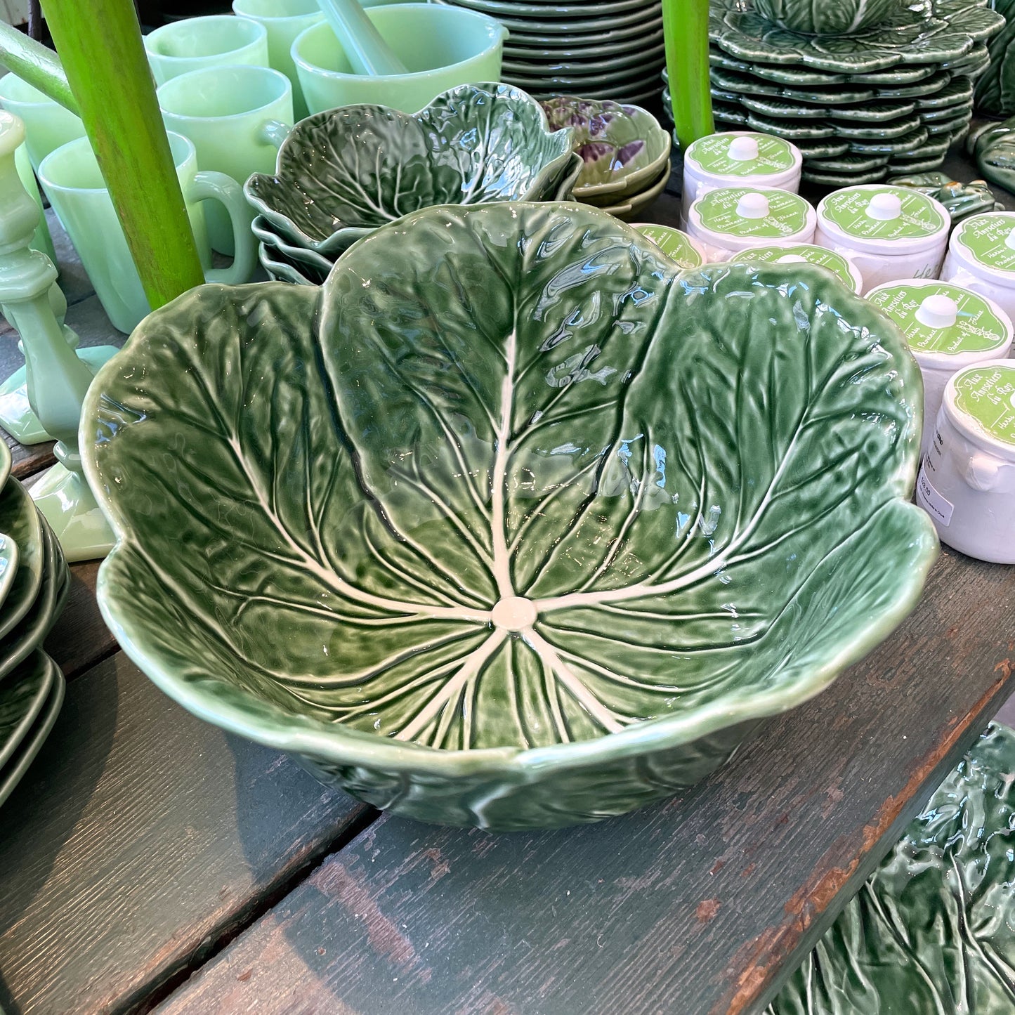 Green Deep Cabbage Bowl