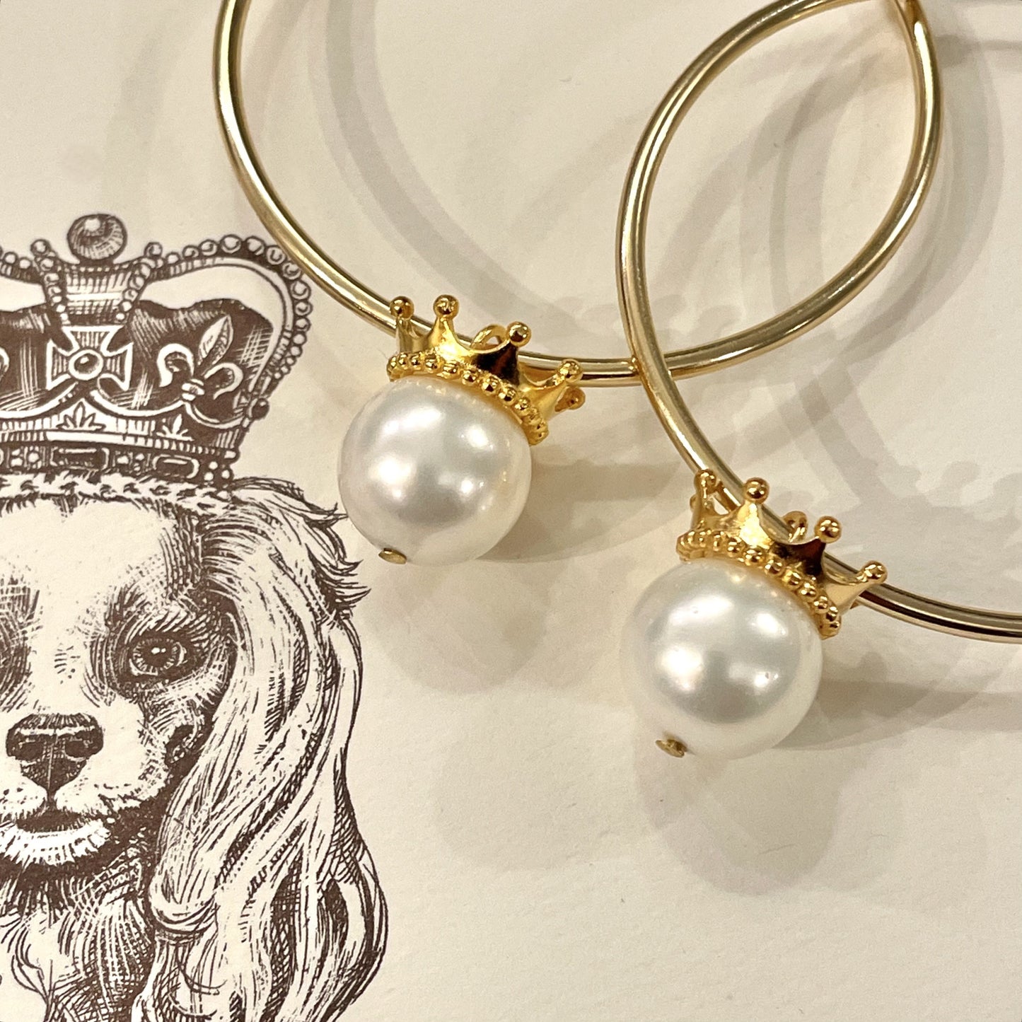 Queenie Endless Hoop Earring