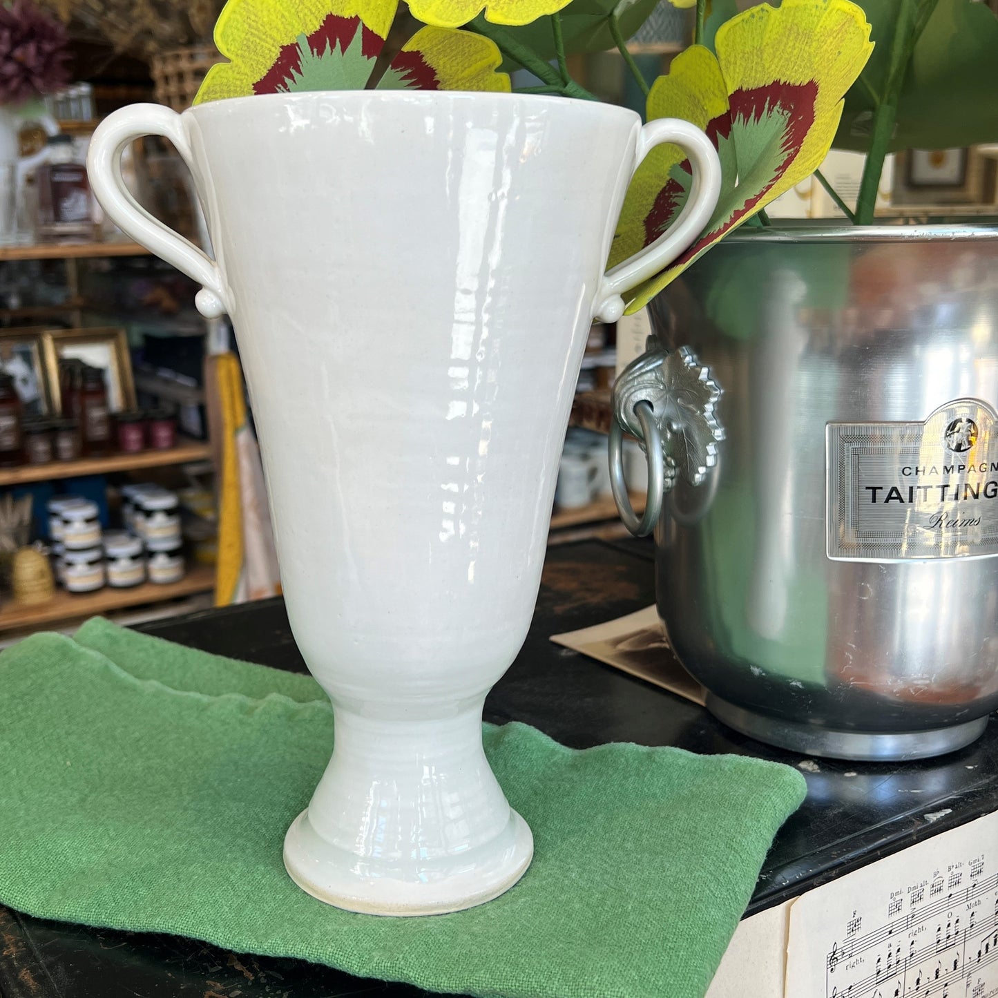 Simple Pedestal Vase