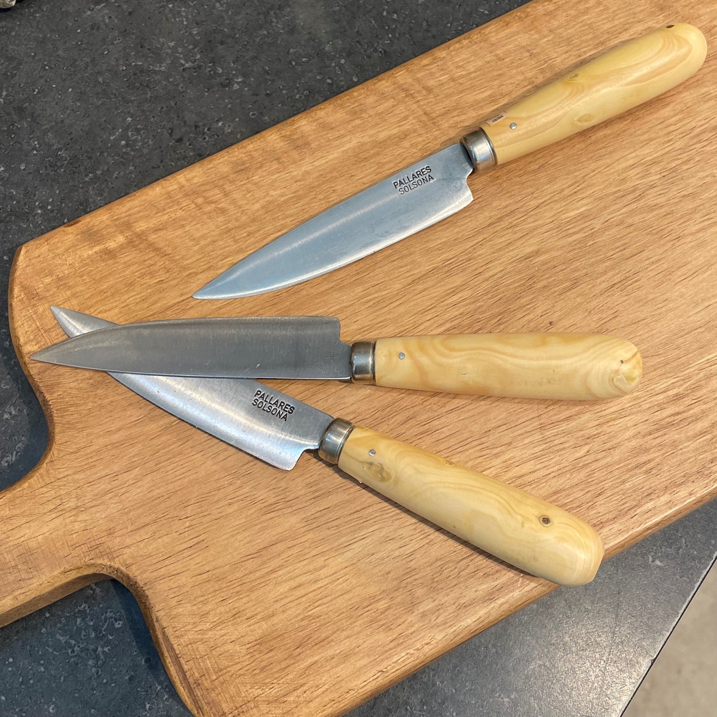 Boxwood Carbon Steel Knife 12c