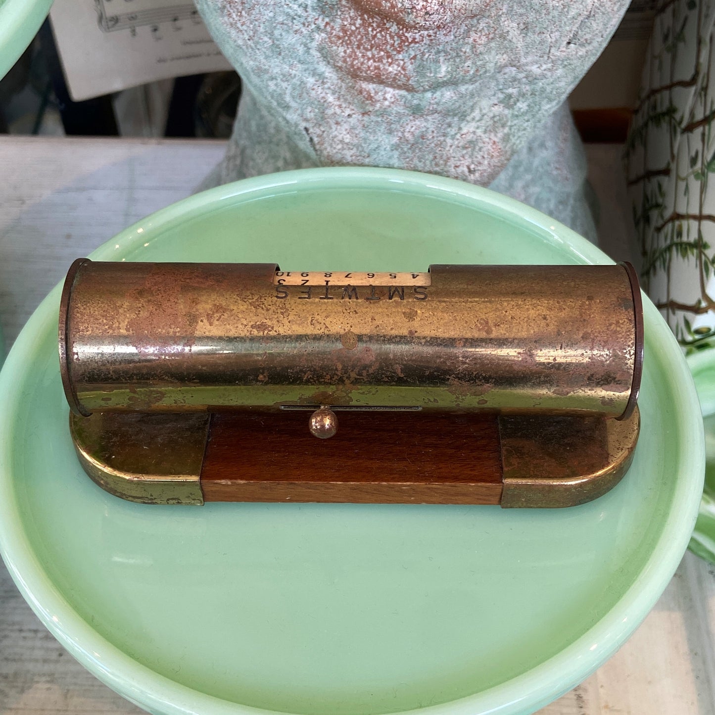 Vintage Desk Perpetual Calendar