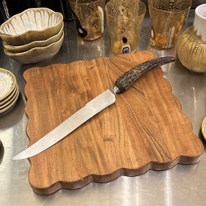 Medium Scalloped Cutting Board