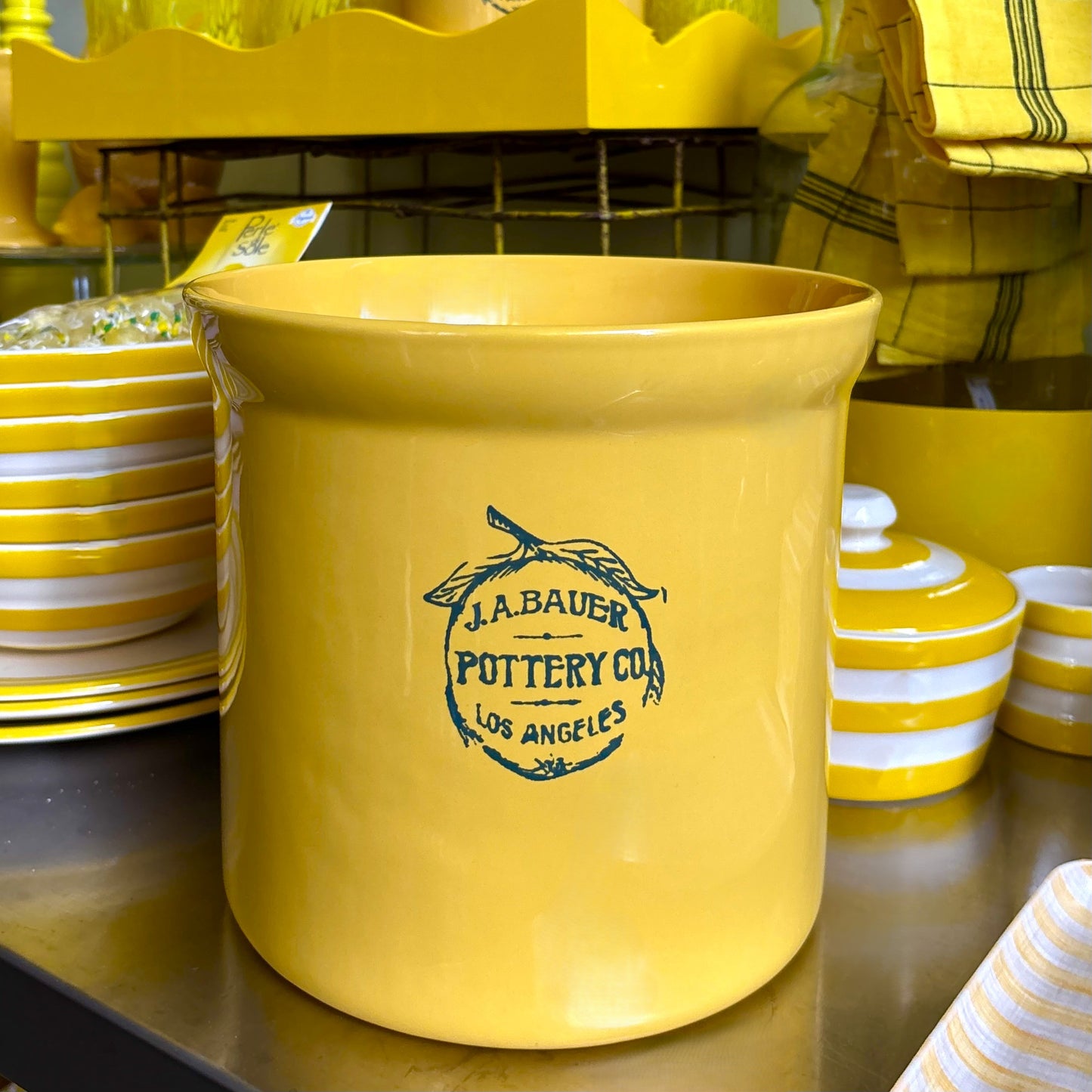 Bauer Yellow Crock, 1 Gallon