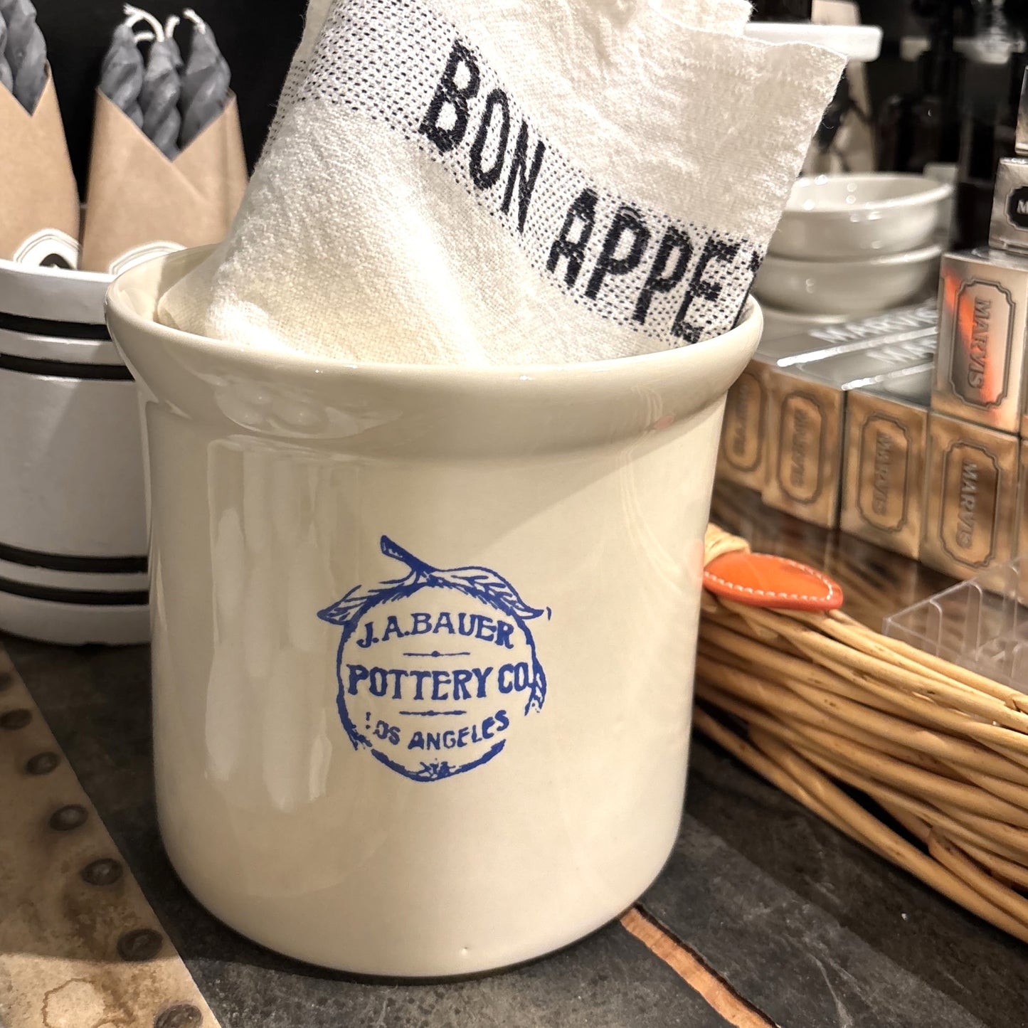 Bauer White Crock, 1/2 Gallon