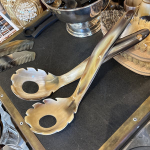 Horn Pasta Server