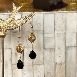 Mesh Ball with Onyx Teardrop Earrings