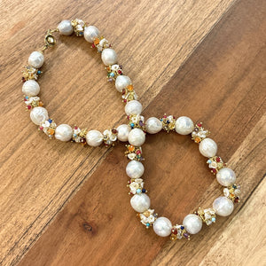 White Baroque Pearl Necklace with Rainbow Clusters