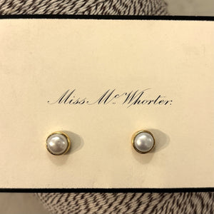 Round Gemstone Stud, Pearl