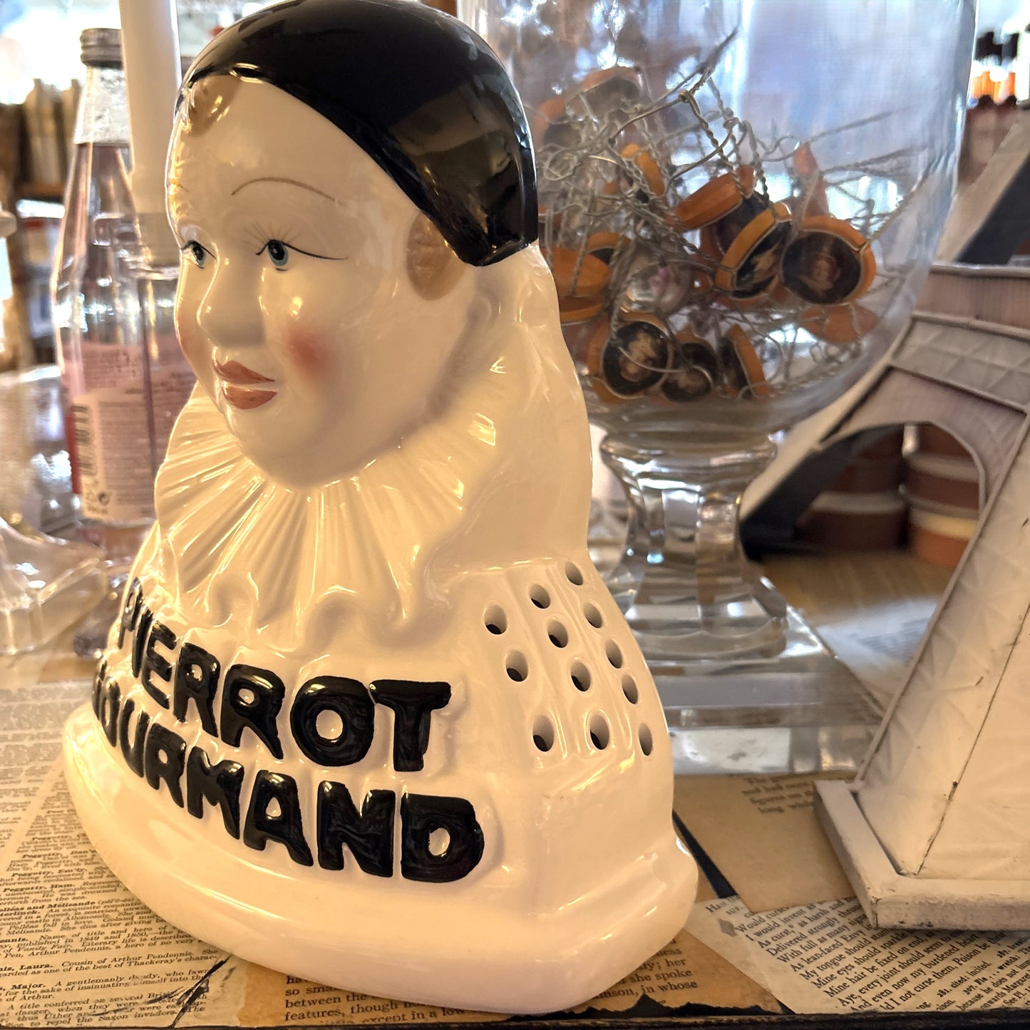 Pierrot Gourmand Lollipop Display