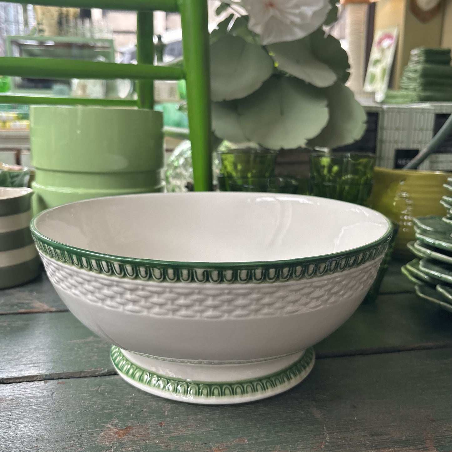 Le Jardin Embossed Ceramic Bowl