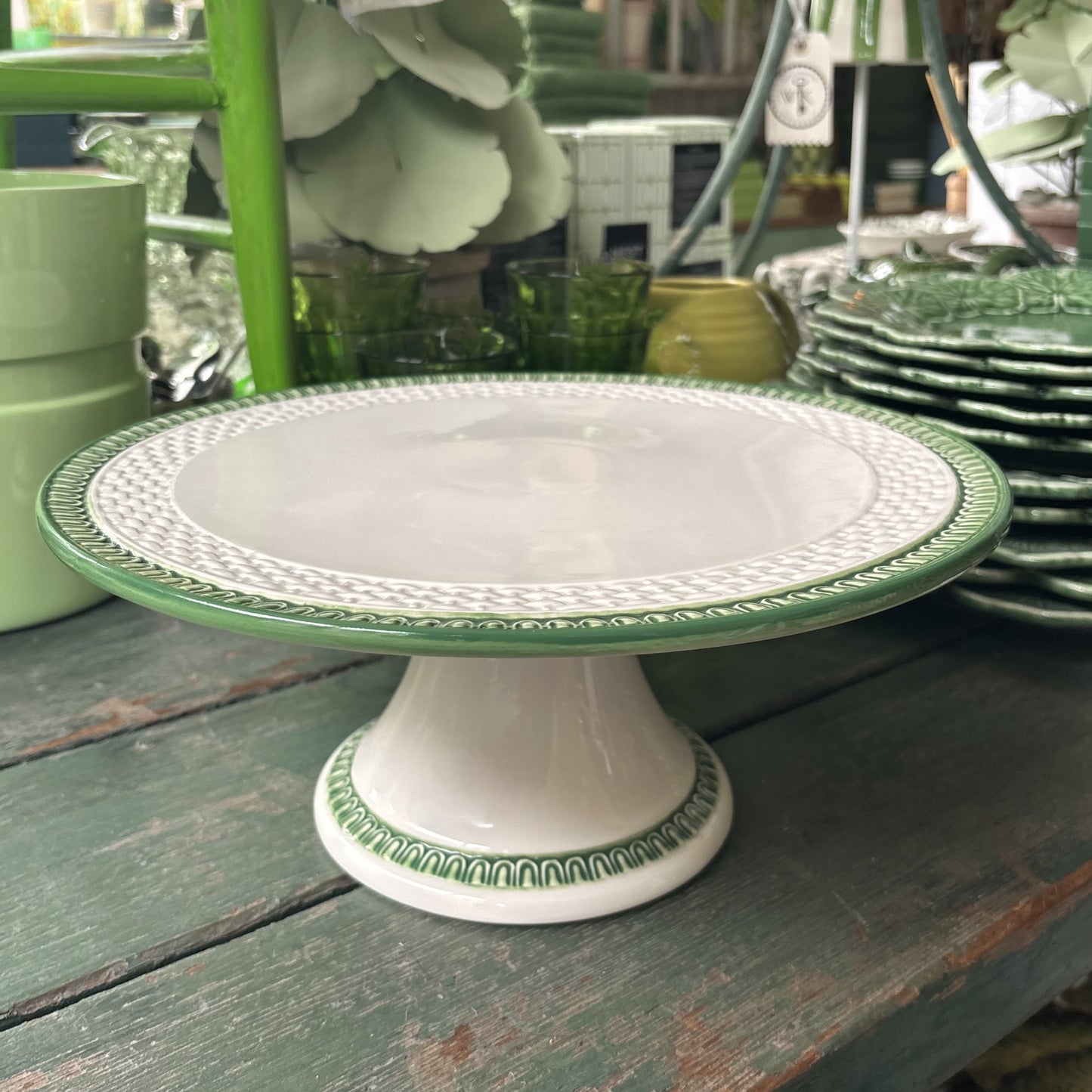 Le Jardin Embossed Ceramic Cake Plate