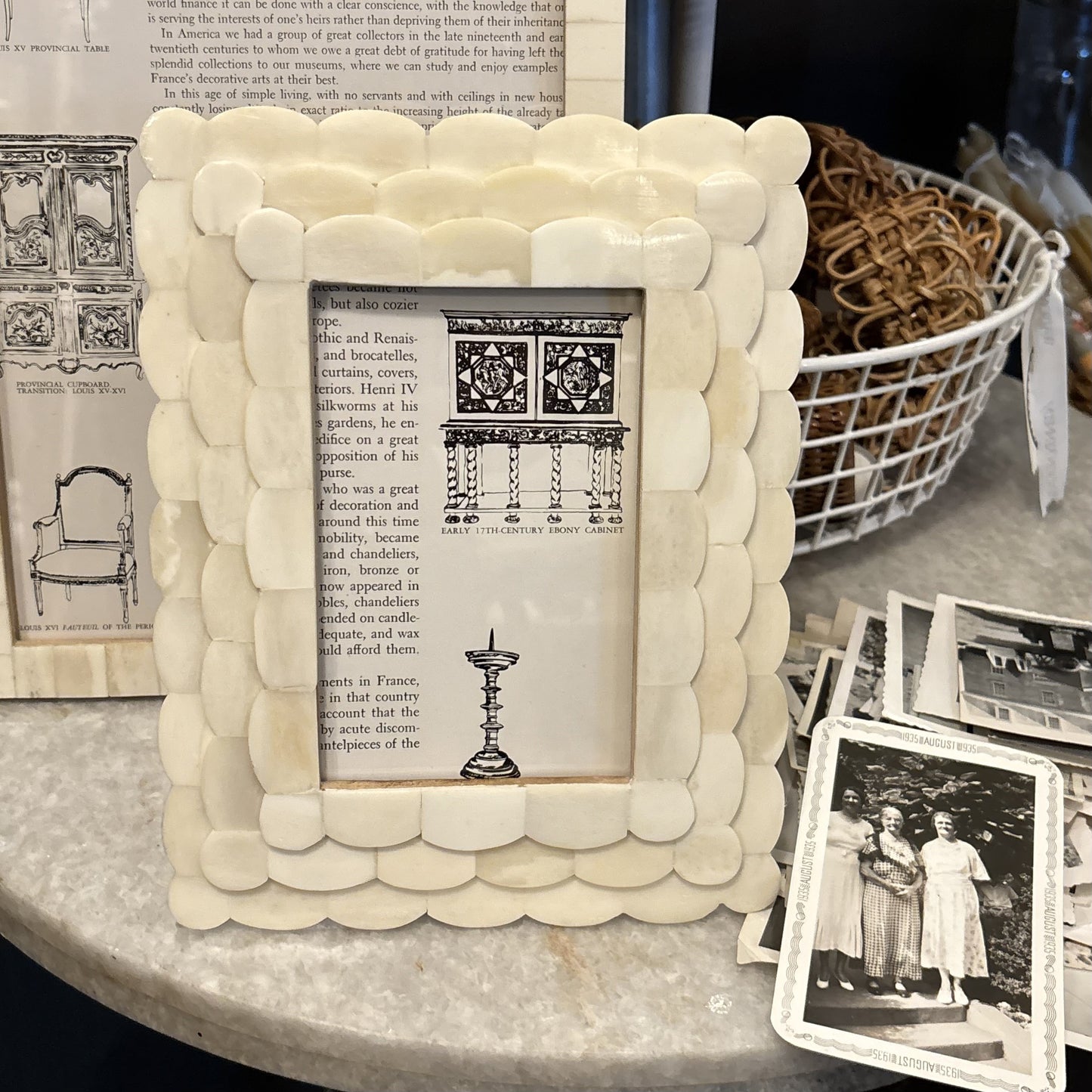 Scalloped White Bone Frame