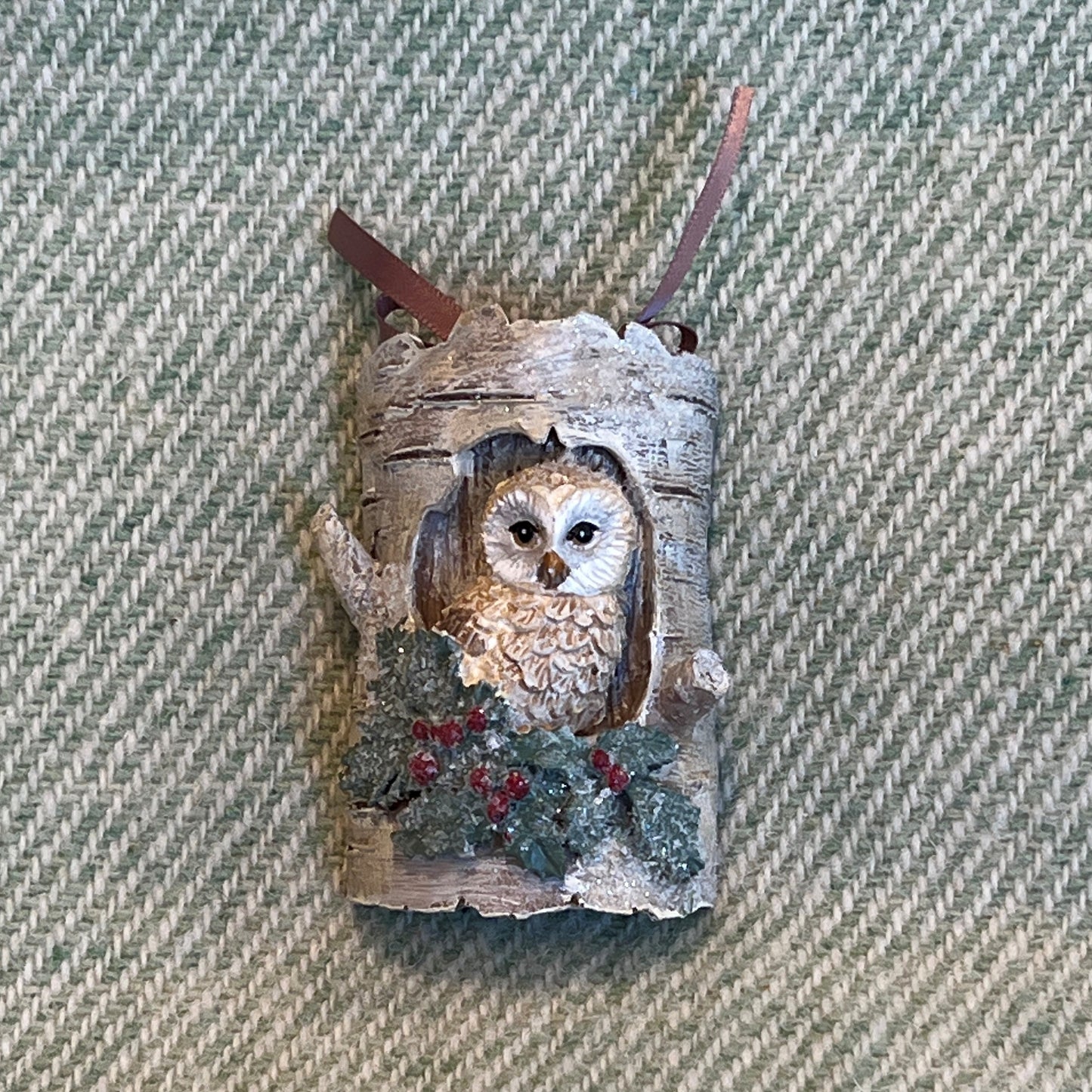 Snowy Owl in Tree Trunk Ornament