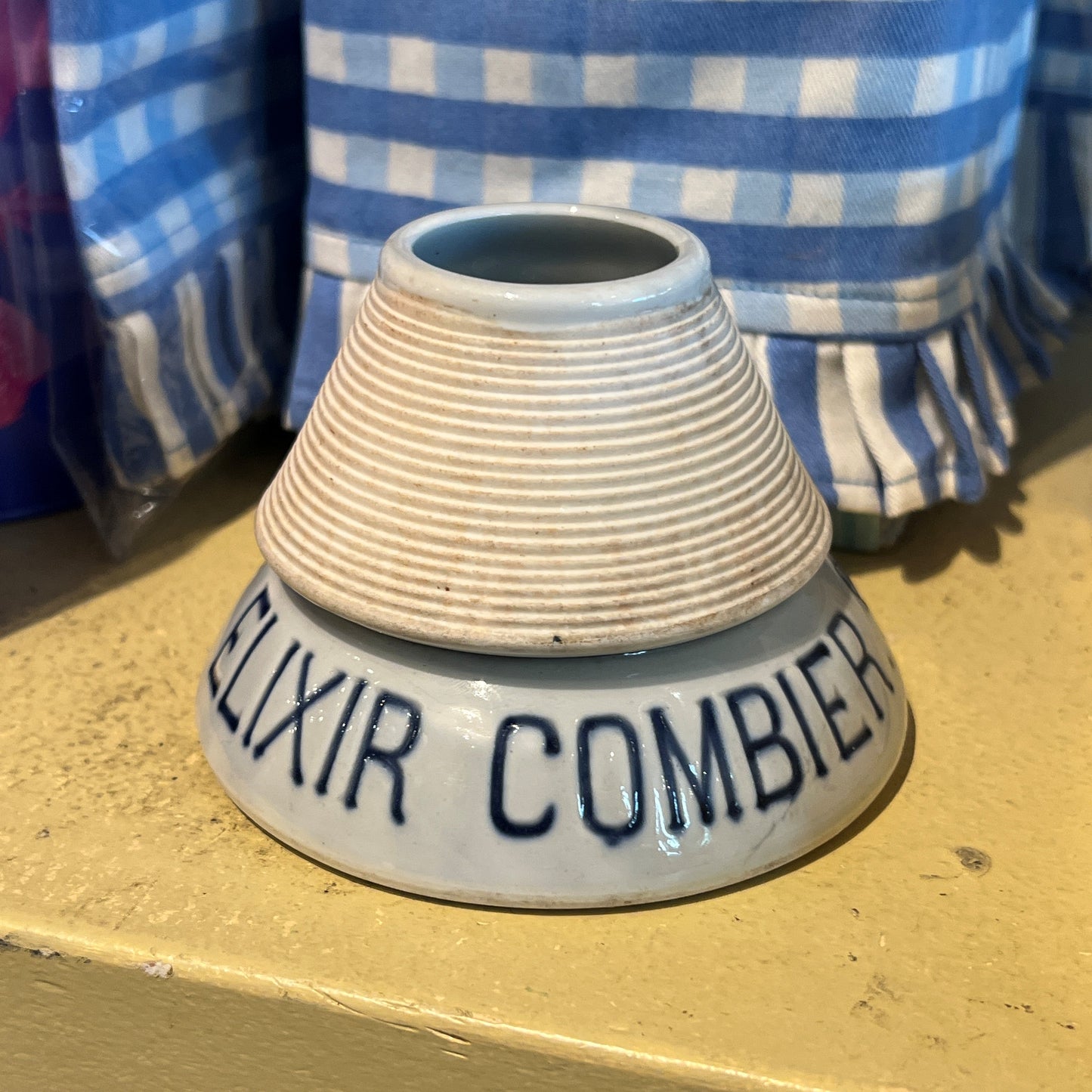 Vintage Elixir Combier Match Striker