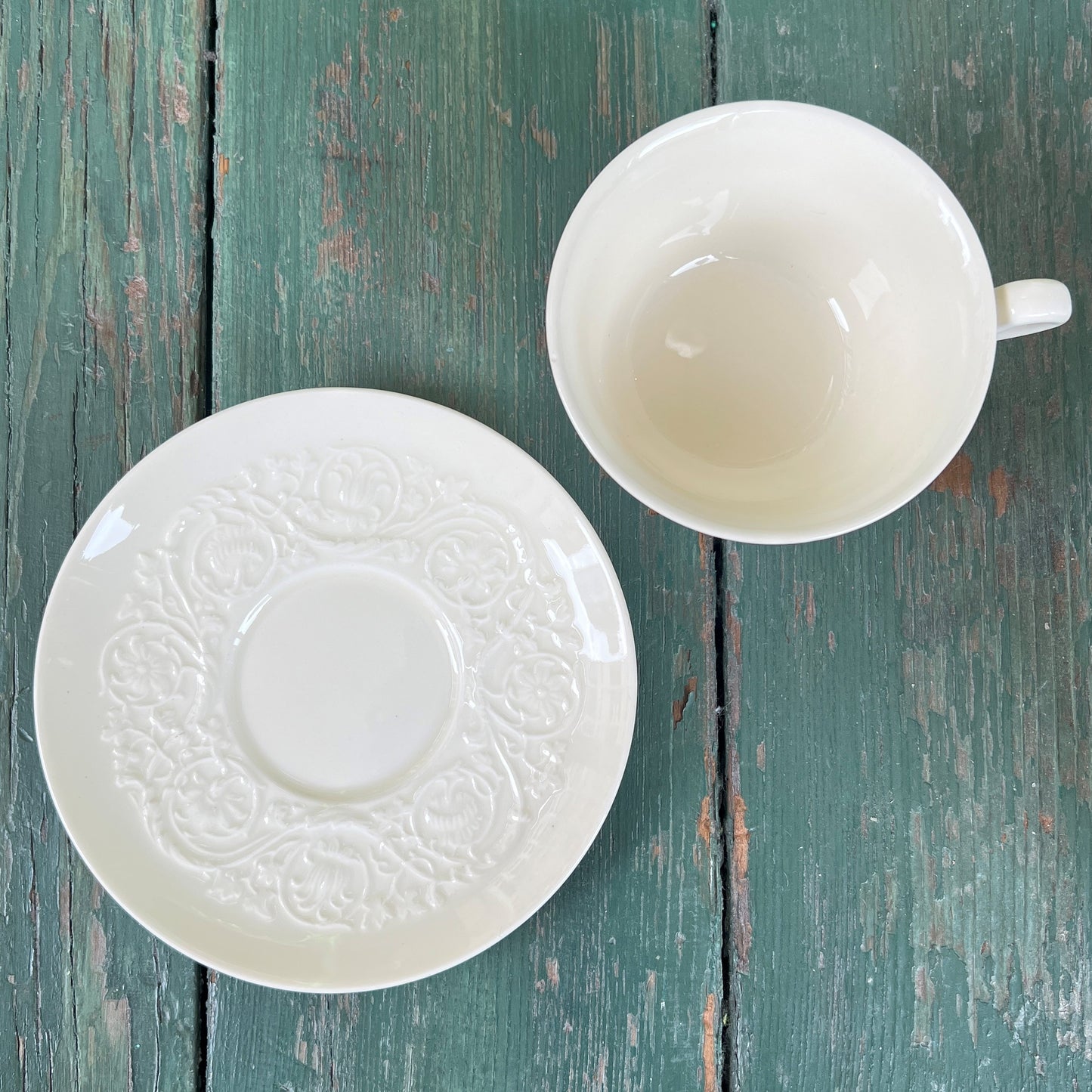 Vintage Wedgwood Etruria Footed Tea Cup & Saucer Set