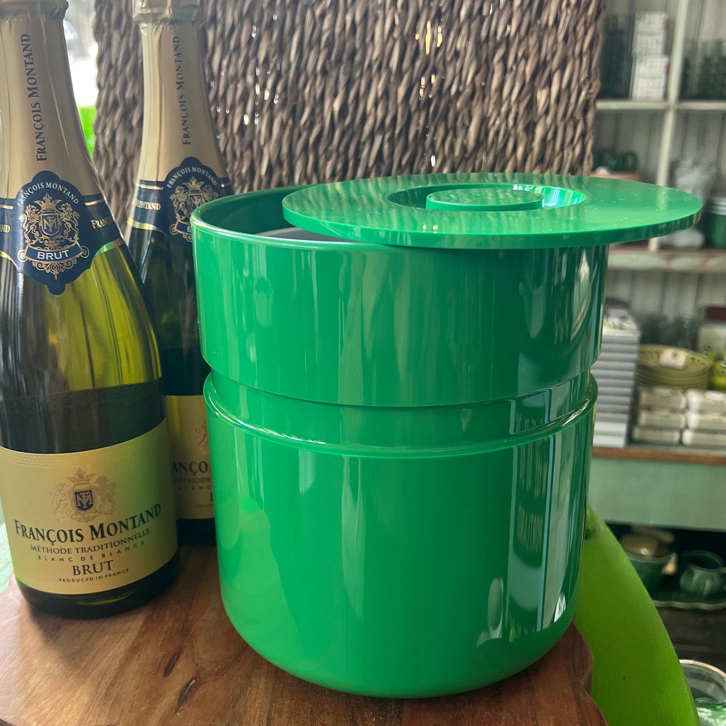 Green Ice Bucket